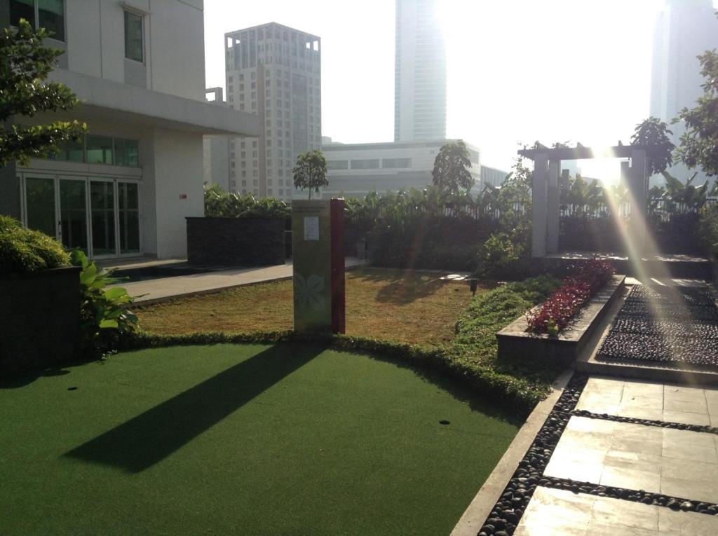 2 Bedrooms - Thamrin Executive Apartment At Jakarta Center Kültér fotó