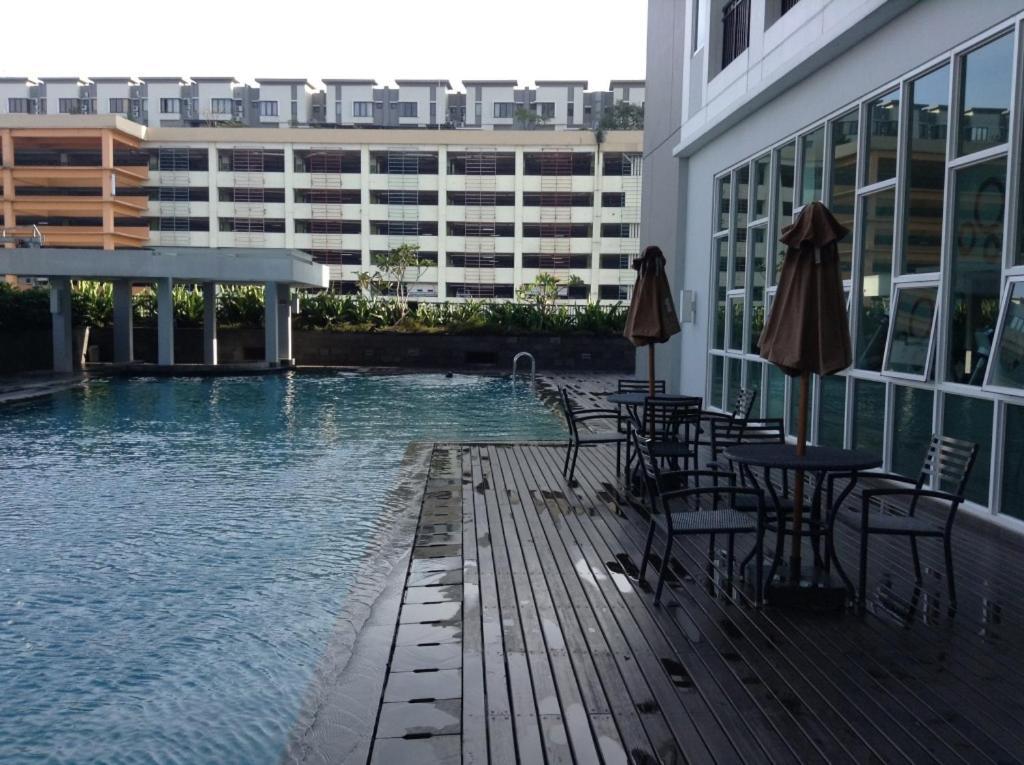2 Bedrooms - Thamrin Executive Apartment At Jakarta Center Kültér fotó